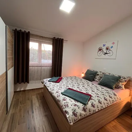 Villa Ruza Apartment 4 Liznjan